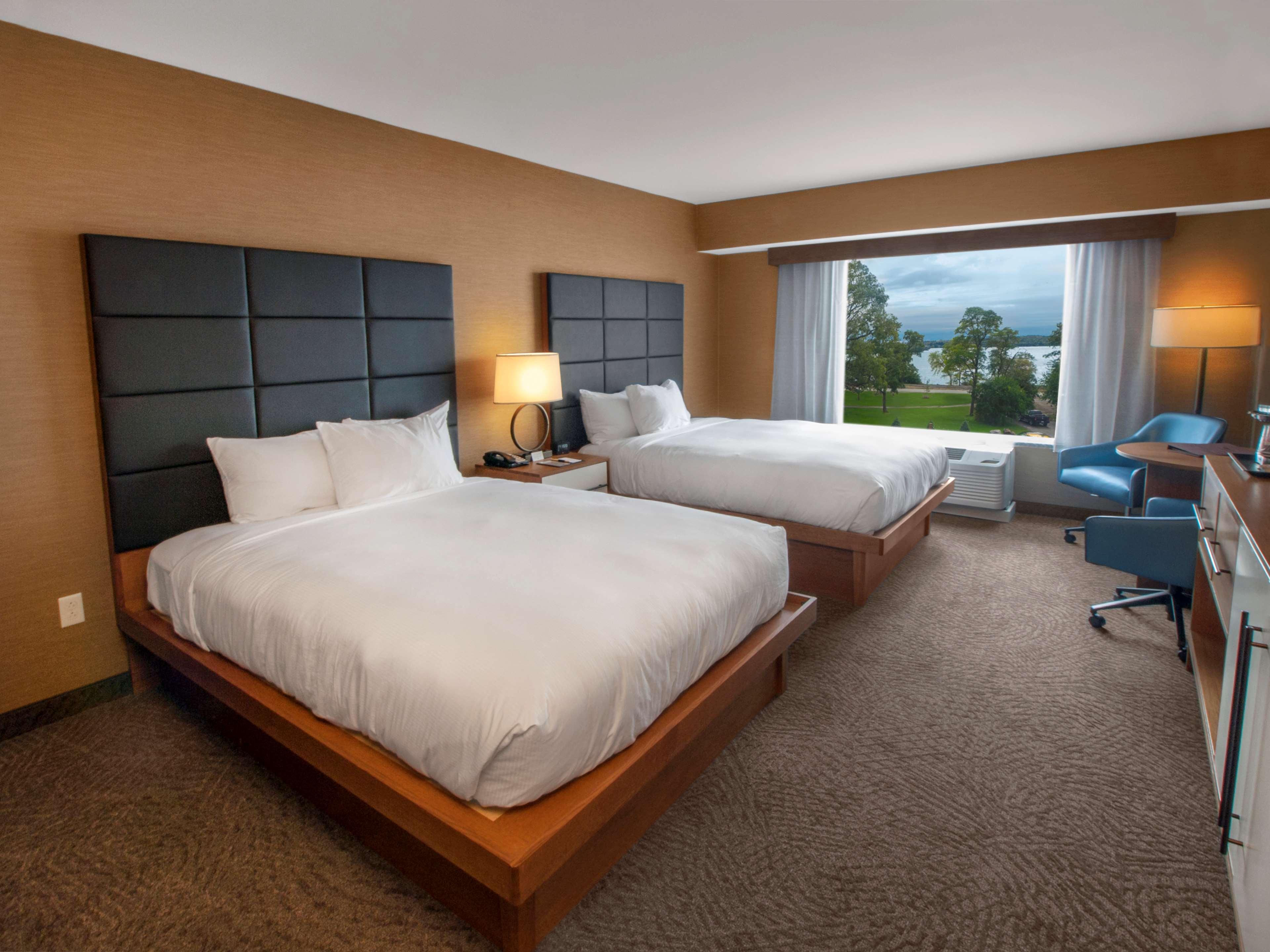 Doubletree By Hilton Hotel Niagara Falls New York Exterior foto